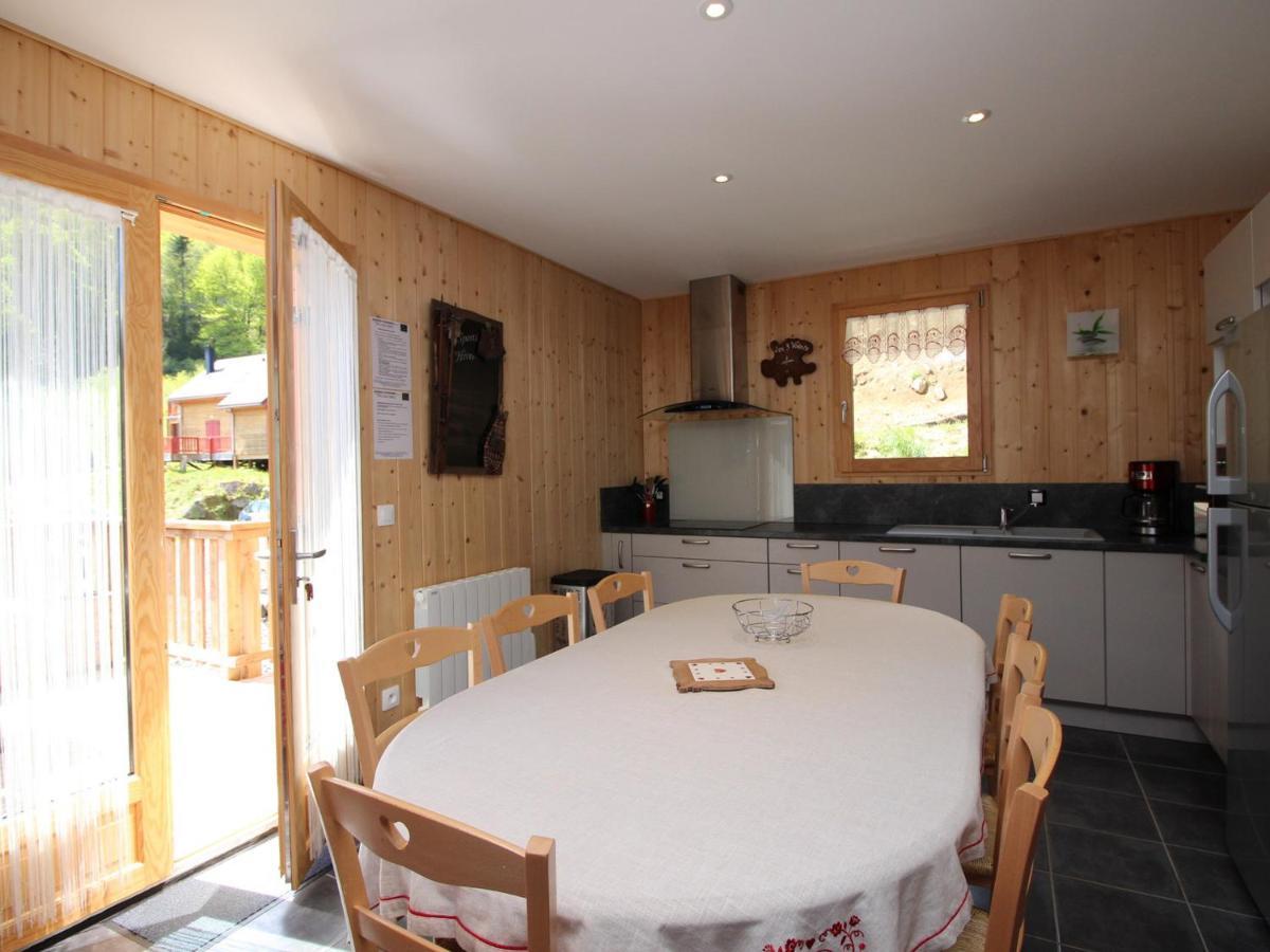 Chalet Spacieux Avec Terrasse, Wi-Fi Et Parking - Fr-1-608-15 Льо Мон-Дор Екстериор снимка